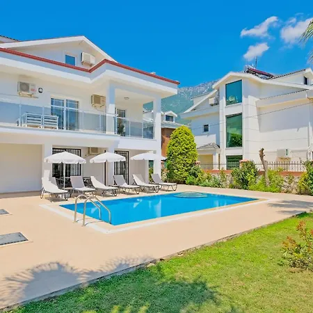 Lucia Vila Fethiye